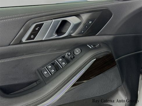 Used 2023 BMW X5 xDrive40i w/ Executive Package image 18