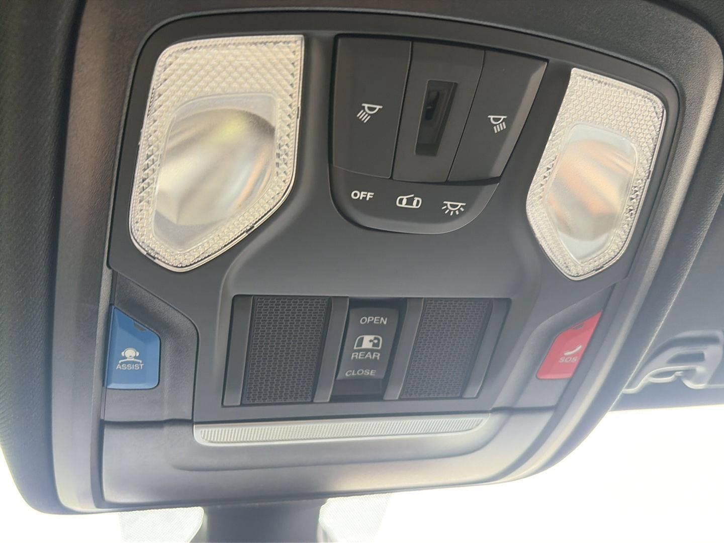 Used 2023 RAM 1500 Big Horn AWD/4WD image 28
