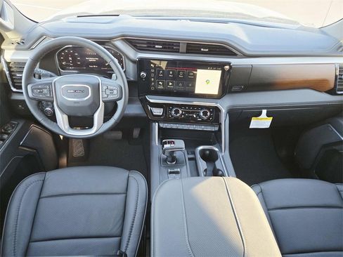 New 2026 GMC Sierra 1500 Denali w/ Denali Reserve Package image 10