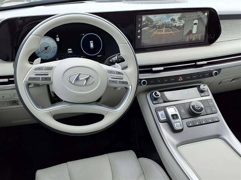 Certified 2023 Hyundai Palisade Calligraphy image 11