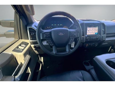 Used 2019 Ford F150 XLT w/ Trailer Tow Package AWD/4WD image 9