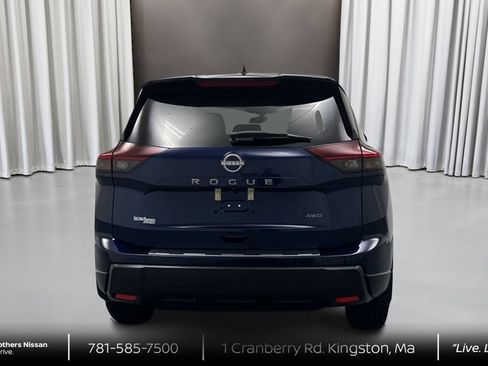 Used 2026 Nissan Rogue SV AWD/4WD image 6
