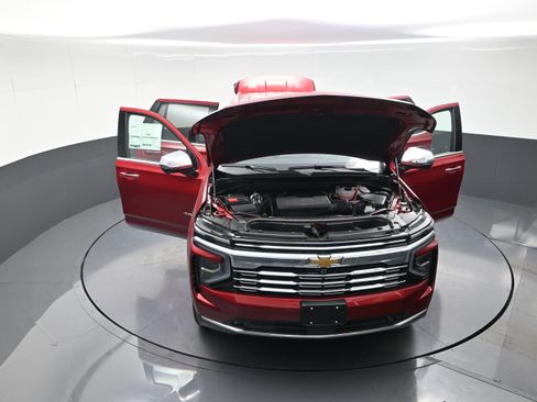 New 2026 Chevrolet Tahoe Premier w/ Sun And Tow Package AWD/4WD image 12