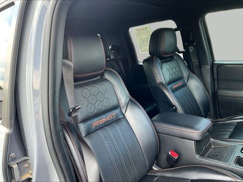 Used 2023 Nissan Frontier PRO-4X w/ Pro-4X Premium Package AWD/4WD image 29