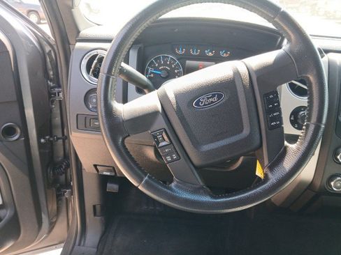 Used 2014 Ford F150 XLT w/ Equipment Group 302A Luxury AWD/4WD image 17
