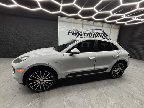 Used 2015 Porsche Macan S w/ Premium Package Plus AWD/4WD image 6