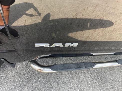Used 2019 RAM 1500 Big Horn AWD/4WD image 6