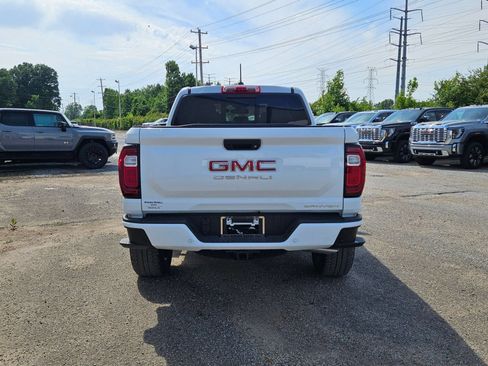 Used 2026 GMC Canyon Denali AWD/4WD image 5