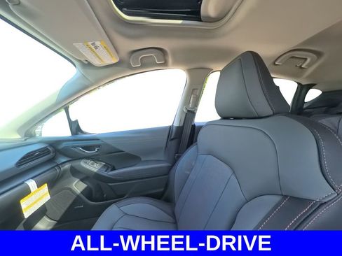 Certified 2025 Subaru Crosstrek 2.5i Limited w/ Crosstrek Mirror Package image 25