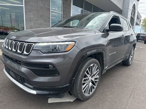 Used 2023 Jeep Compass Limited w/ Elite Group AWD/4WD image 1