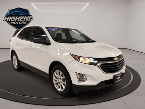 Used 2018 Chevrolet Equinox LS image 9