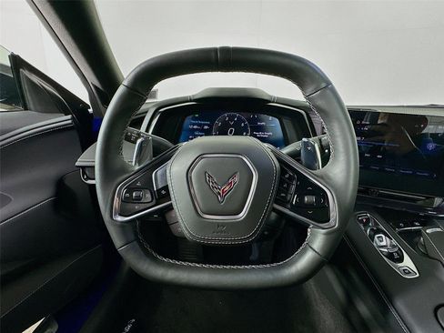 Used 2025 Chevrolet Corvette Stingray Preferred Conv w/ Stealth Interior Trim Package image 11