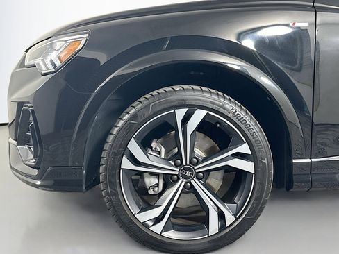 Used 2024 Audi Q3 2.0T Premium Plus image 11
