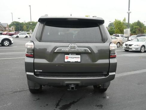 Used 2023 Toyota 4Runner SR5 Premium w/ Moonroof Package RWD image 6