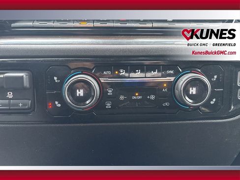 Used 2023 Chevrolet Silverado 1500 LT w/ Protection Package image 27