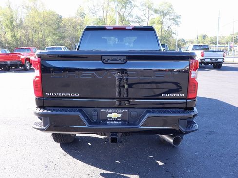 New 2025 Chevrolet Silverado 2500 Custom w/ Custom Value Package image 23