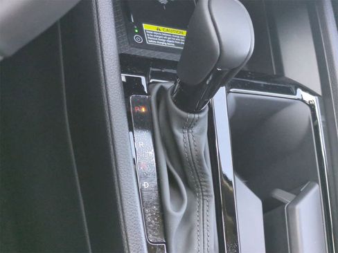 New 2025 Honda Accord EX-L image 32