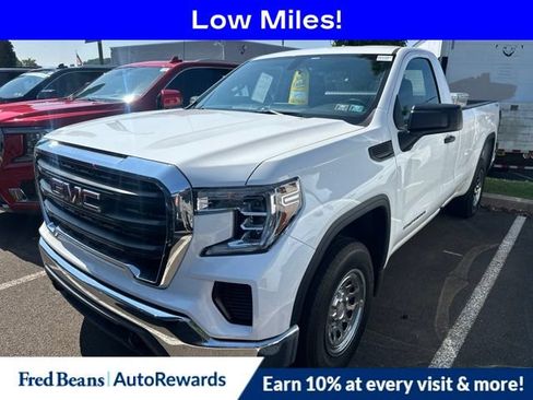 Used 2022 GMC Sierra 1500 Pro w/ Sierra Value Package AWD/4WD image 2
