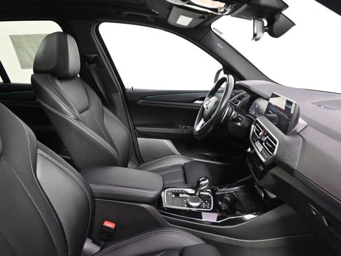 Used 2024 BMW X3 xDrive30i image 16