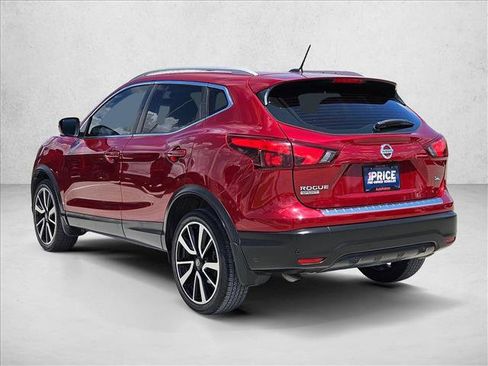 Used 2019 Nissan Rogue Sport SL w/ Premium Package FWD image 8
