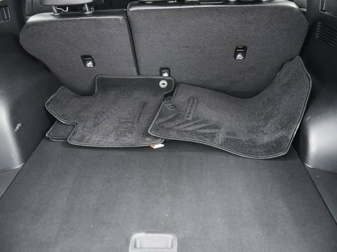 Used 2023 Kia Sportage EX image 13