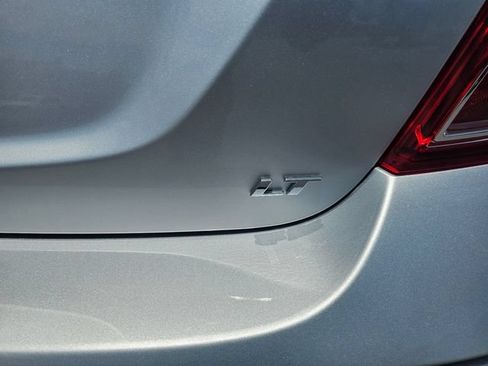 Used 2020 Chevrolet Sonic LT FWD image 10