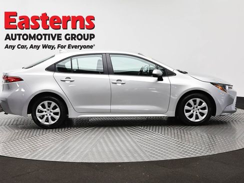 Used 2024 Toyota Corolla LE FWD image 4