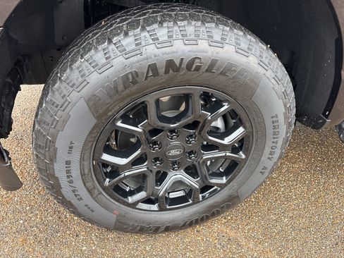 Used 2024 Ford F150 XLT w/ Equipment Group 302A MID image 22