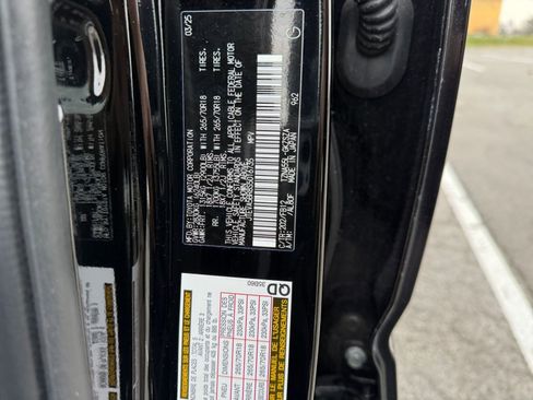 Used 2025 Toyota 4Runner TRD Off Road image 28