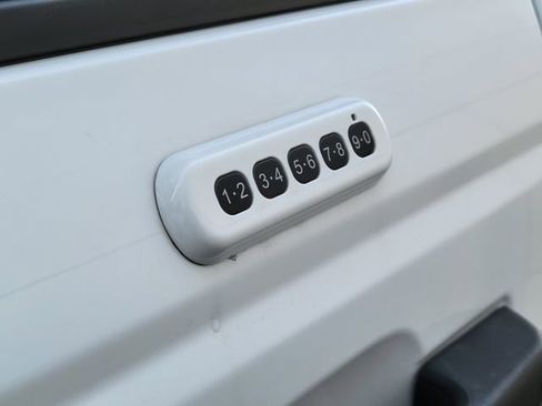 Used 2022 Ford Bronco Raptor AWD/4WD image 42