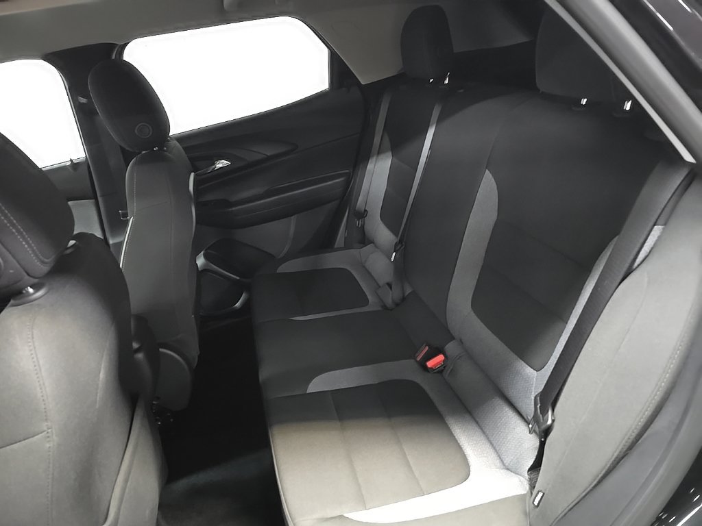 Used 2025 Chevrolet TrailBlazer LS w/ LS Convenience Package AWD/4WD image 31
