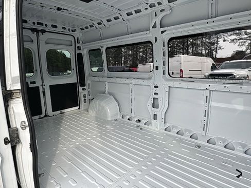 Used 2025 RAM ProMaster 2500 image 16