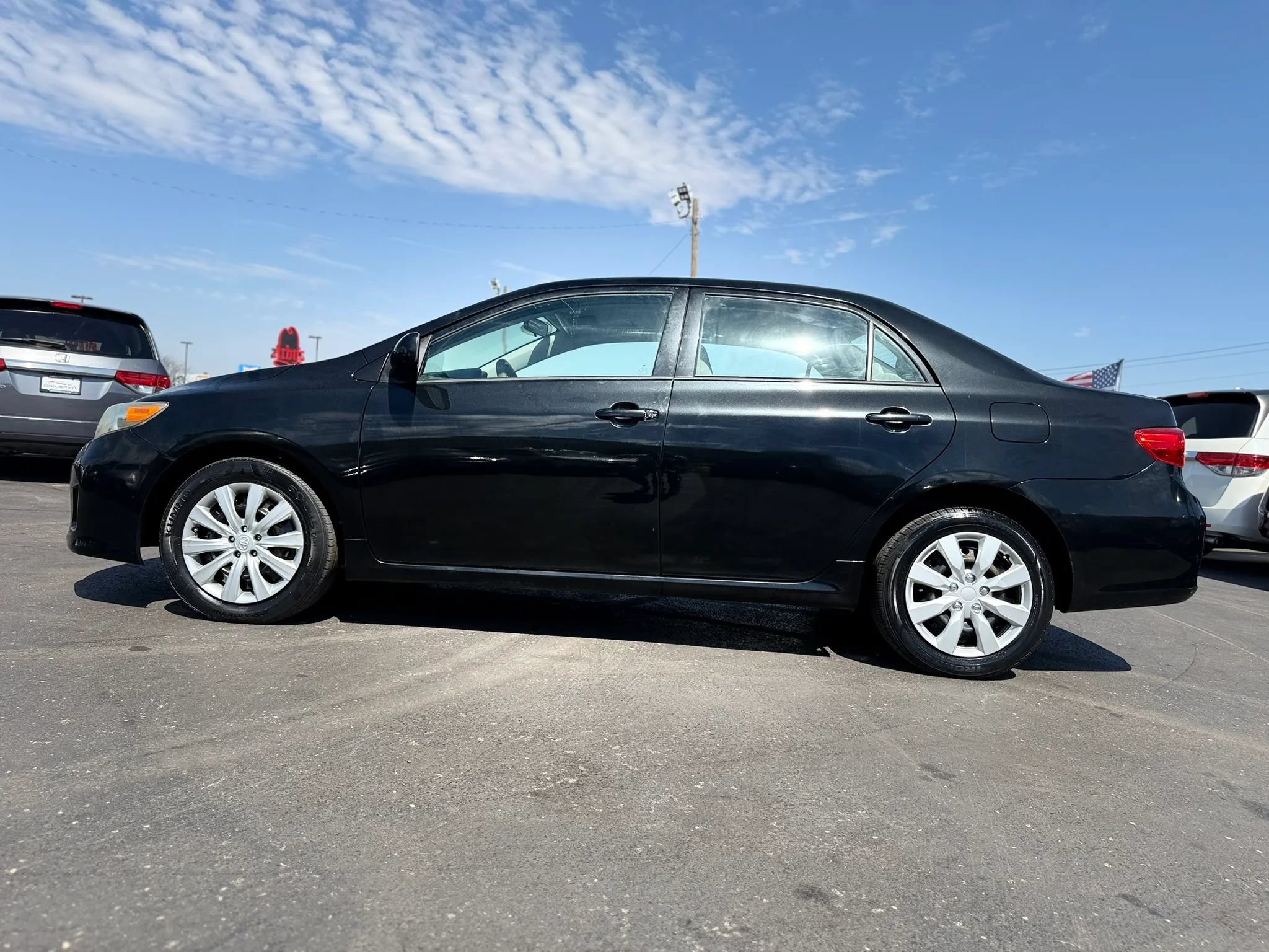 Used 2012 Toyota Corolla LE FWD image 6