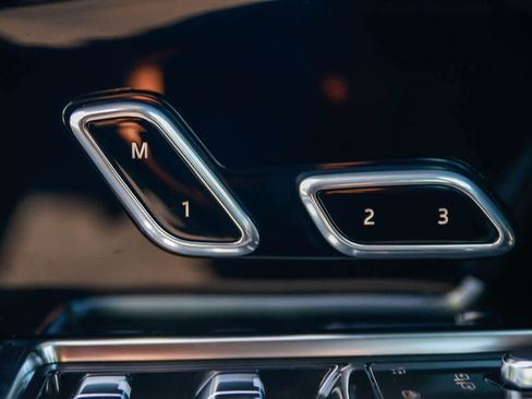 New 2026 Land Rover Range Rover SE AWD/4WD image 22