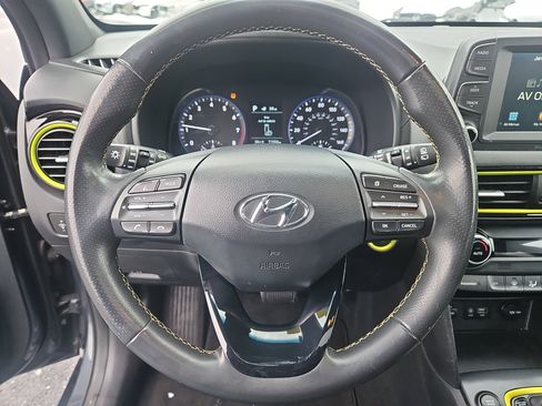 Used 2018 Hyundai Kona Limited image 19