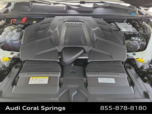Certified 2022 Audi Q7 3.0T Premium Plus w/ Premium Plus Package AWD/4WD image 9