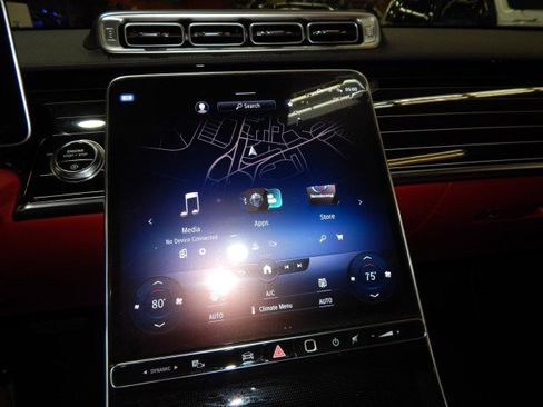 Used 2022 Mercedes-Benz S 580 4MATIC Sedan image 25
