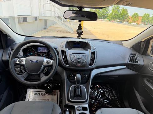 Used 2013 Ford Escape SE FWD image 9