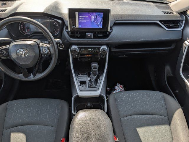 Used 2024 Toyota RAV4 XLE AWD/4WD image 10