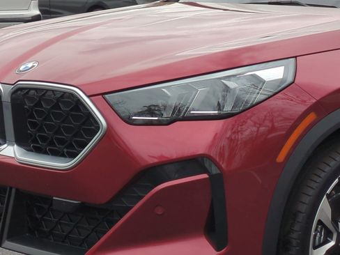 New 2026 BMW X2 xDrive28i w/ Technology Package AWD/4WD image 6