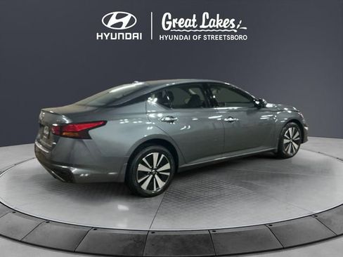 Used 2020 Nissan Altima 2.5 SV AWD/4WD image 5