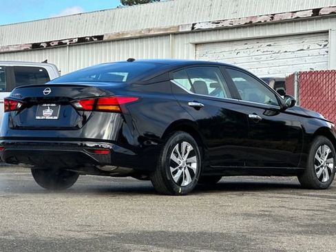 New 2025 Nissan Altima 2.5 S image 4