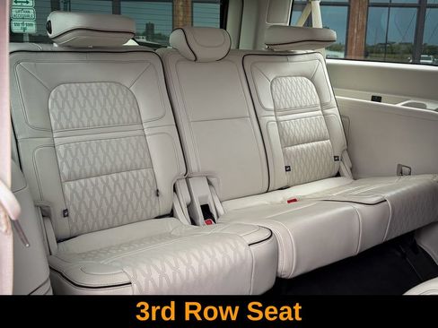 Used 2018 Lincoln Navigator L Black Label AWD/4WD image 43