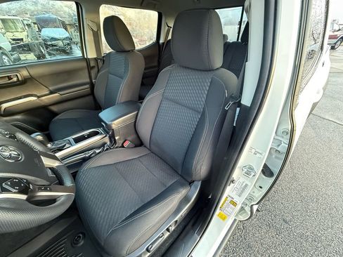 Used 2023 Toyota Tacoma 4x4 Double Cab w/ Trail Edition image 15