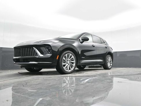 New 2025 Buick Envision Avenir image 34