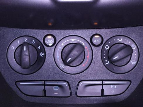 Used 2014 Ford Transit Connect XLT FWD image 24