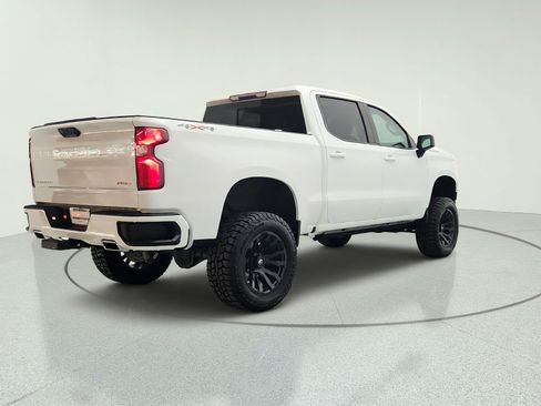 Used 2024 Chevrolet Silverado 1500 RST w/ Convenience Package II AWD/4WD image 5