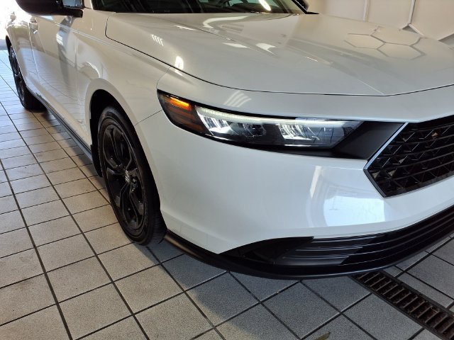 Certified 2025 Honda Accord SE image 21