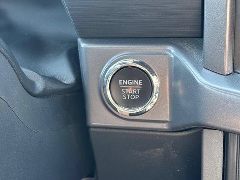 Used 2025 Ford F150 XLT w/ Equipment Group 302A MID AWD/4WD image 31