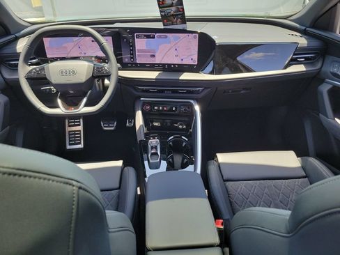 New 2026 Audi SQ5 Premium Plus AWD/4WD image 22